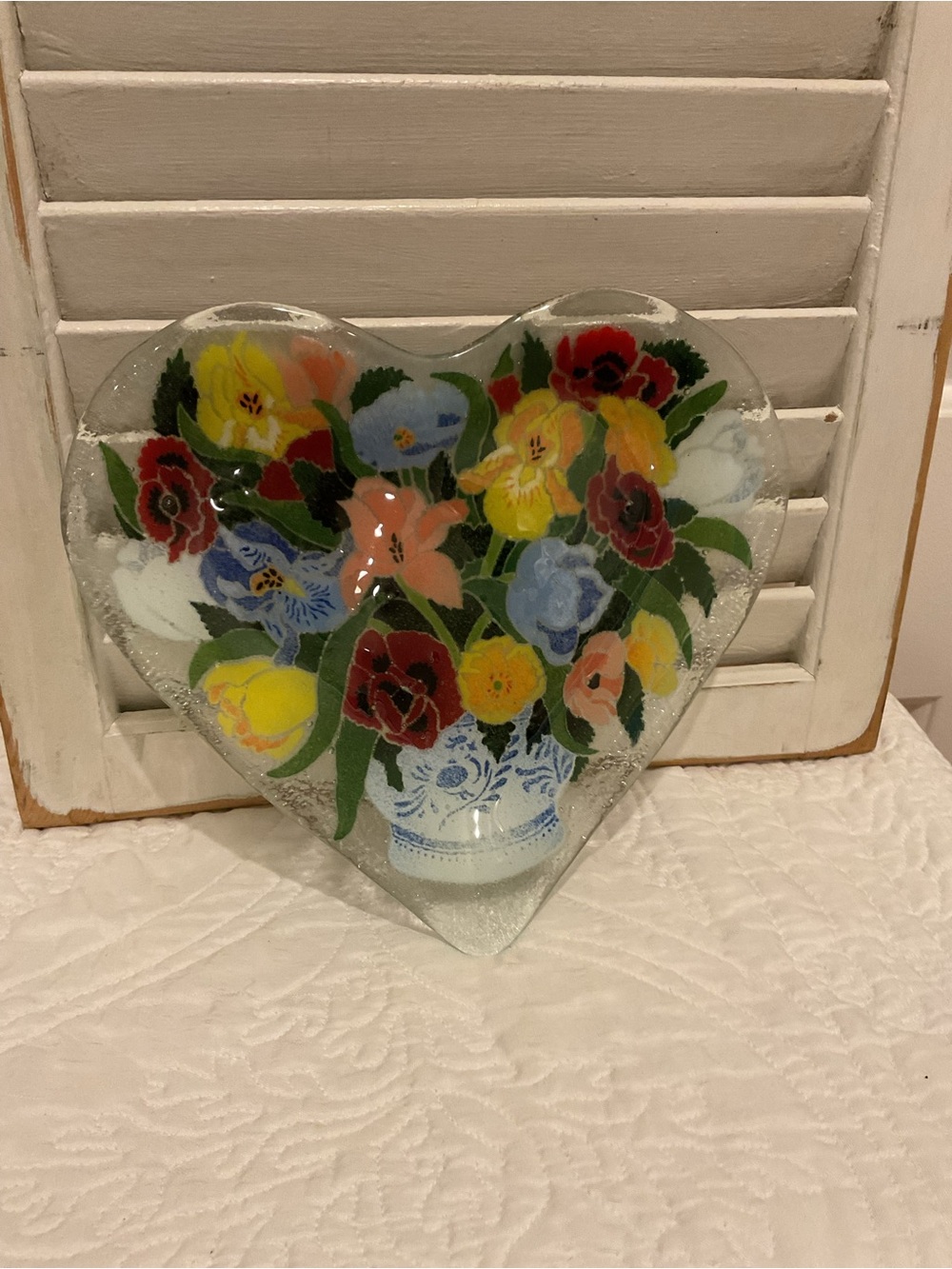 Peggi Karr Fussed Glass Heart-Shaped Floral Glass Plate 10 Inch